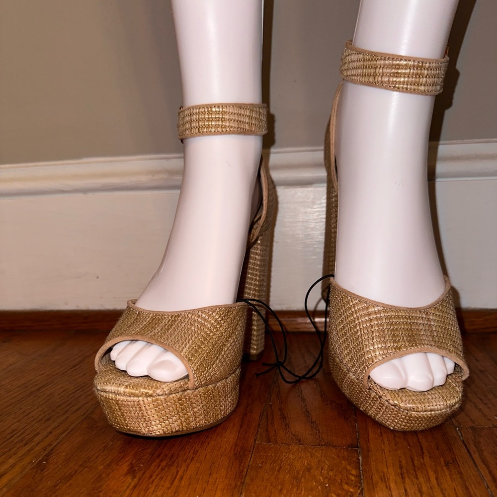 Jessica Simpson 5in. Heels (Lightly Worn)